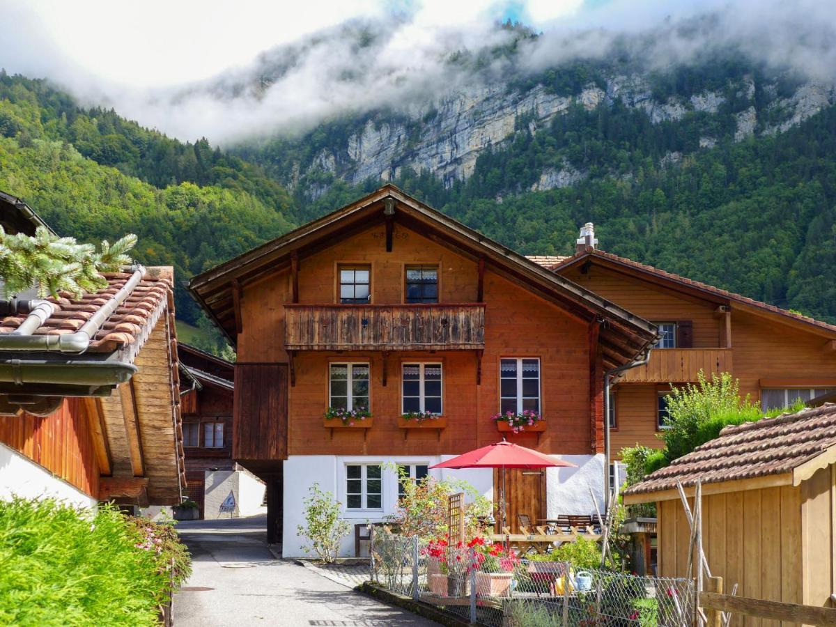 Chalet Huesli By Interhome Brienzwiler Bagian luar foto